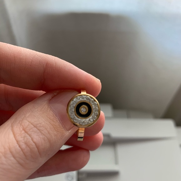 Golden ring - Picture 3 of 6